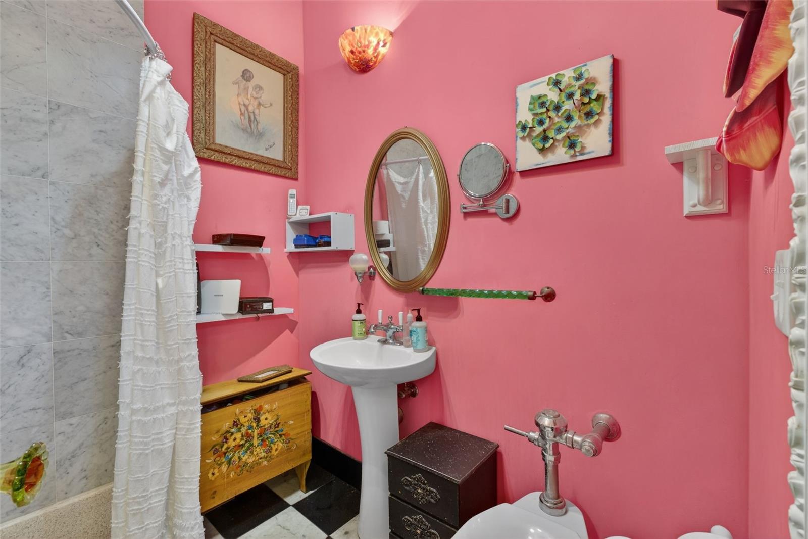 Image 31 of 50 For 197 Church Street