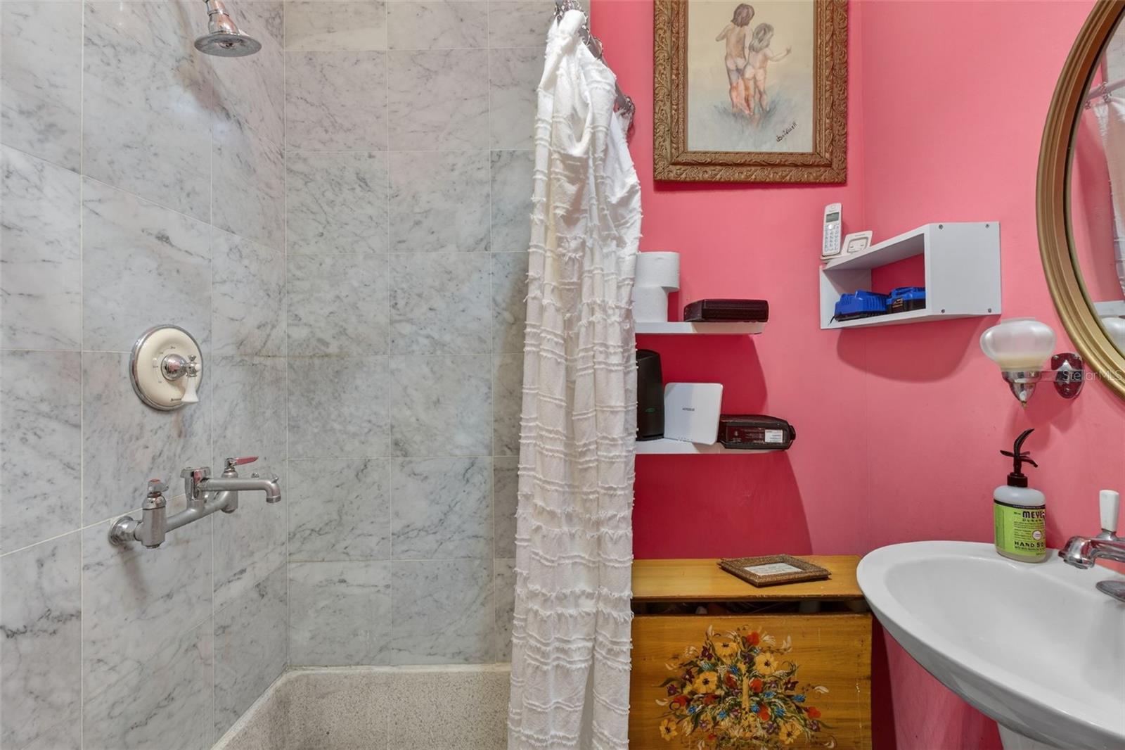 Image 32 of 50 For 197 Church Street