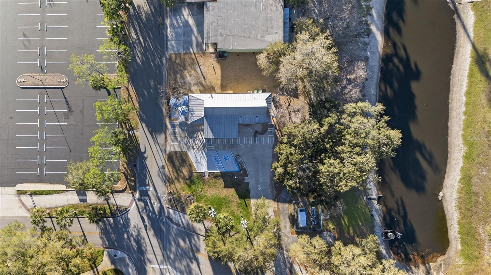 Image 46 of 50 For 197 Church Street