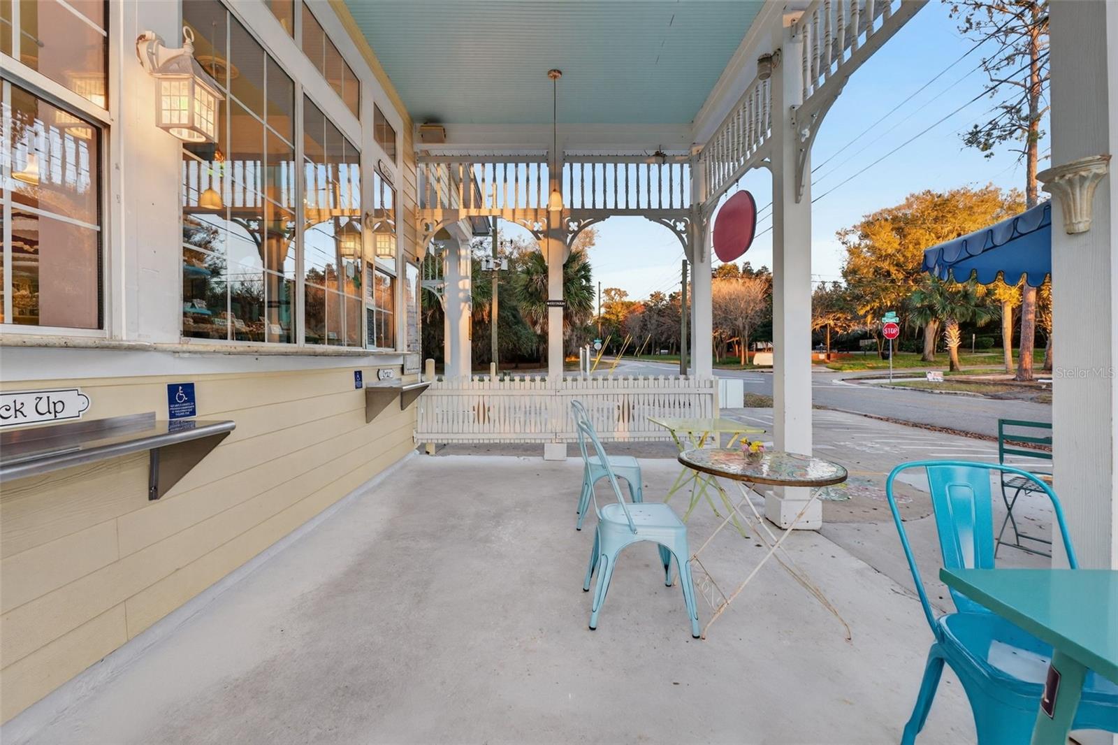 Image 7 of 50 For 197 Church Street