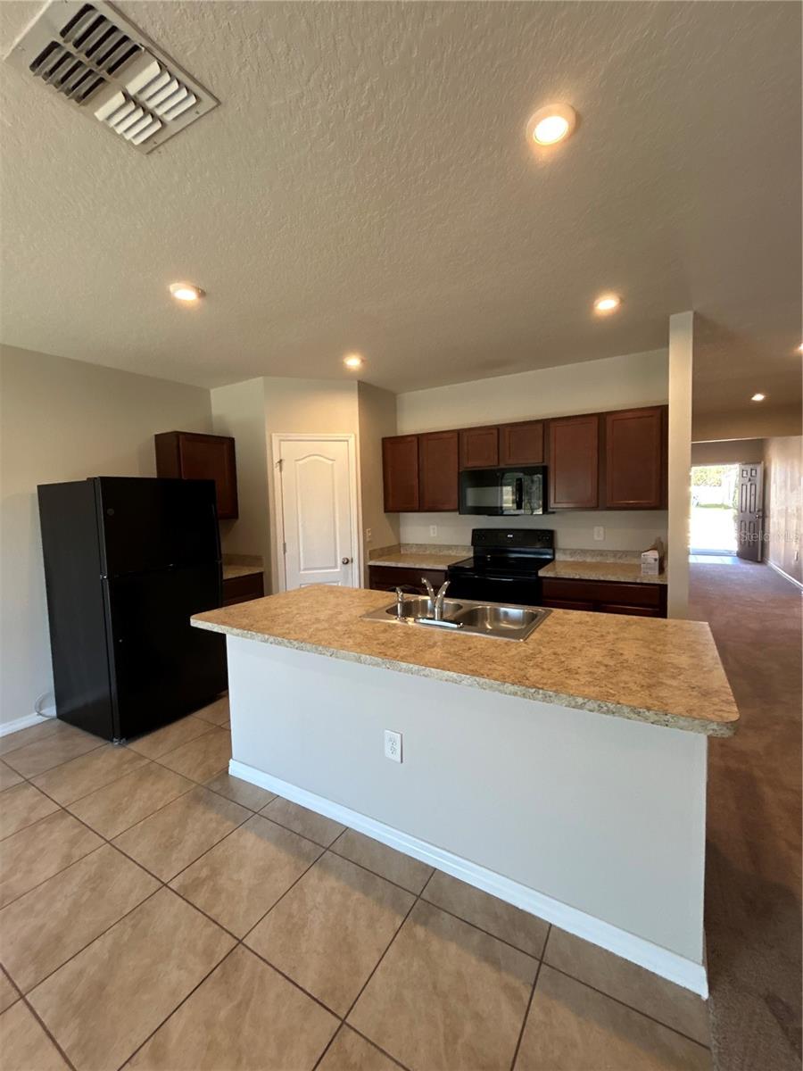 Image 7 of 22 For 1193 Haines Drive