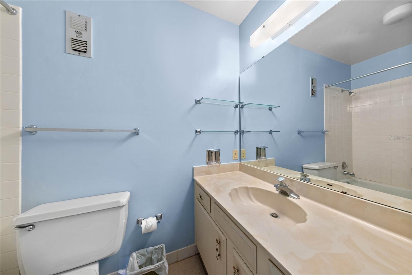 Image 14 of 20 For 1337 Villa Lane 49