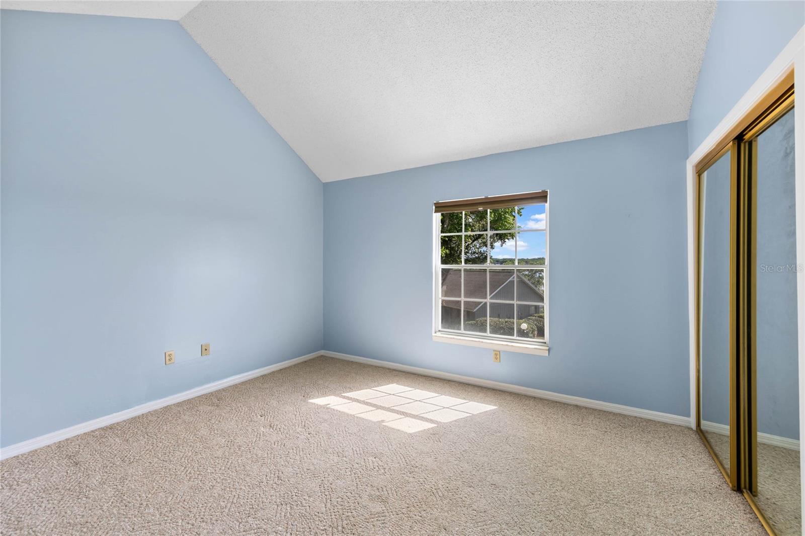 Image 17 of 20 For 1337 Villa Lane 49