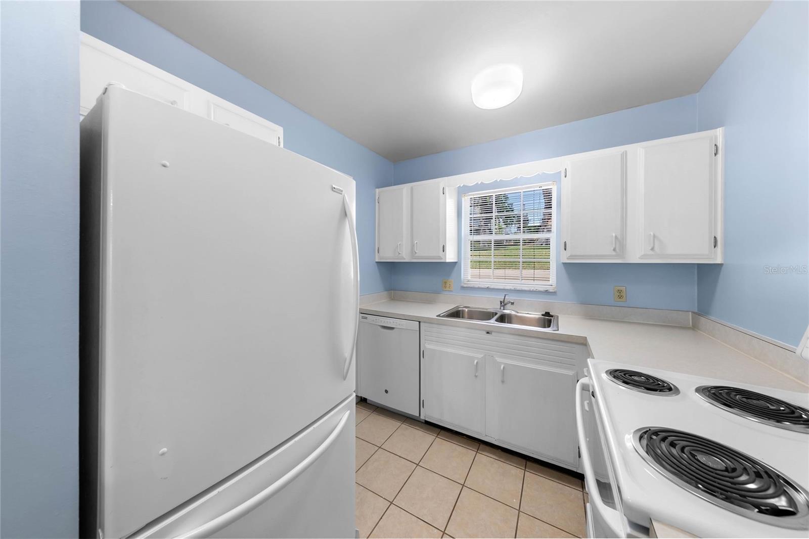 Image 9 of 20 For 1337 Villa Lane 49