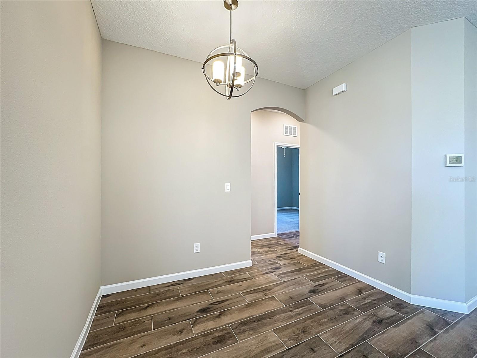 Image 14 of 71 For 2029 Havasu Falls Drive