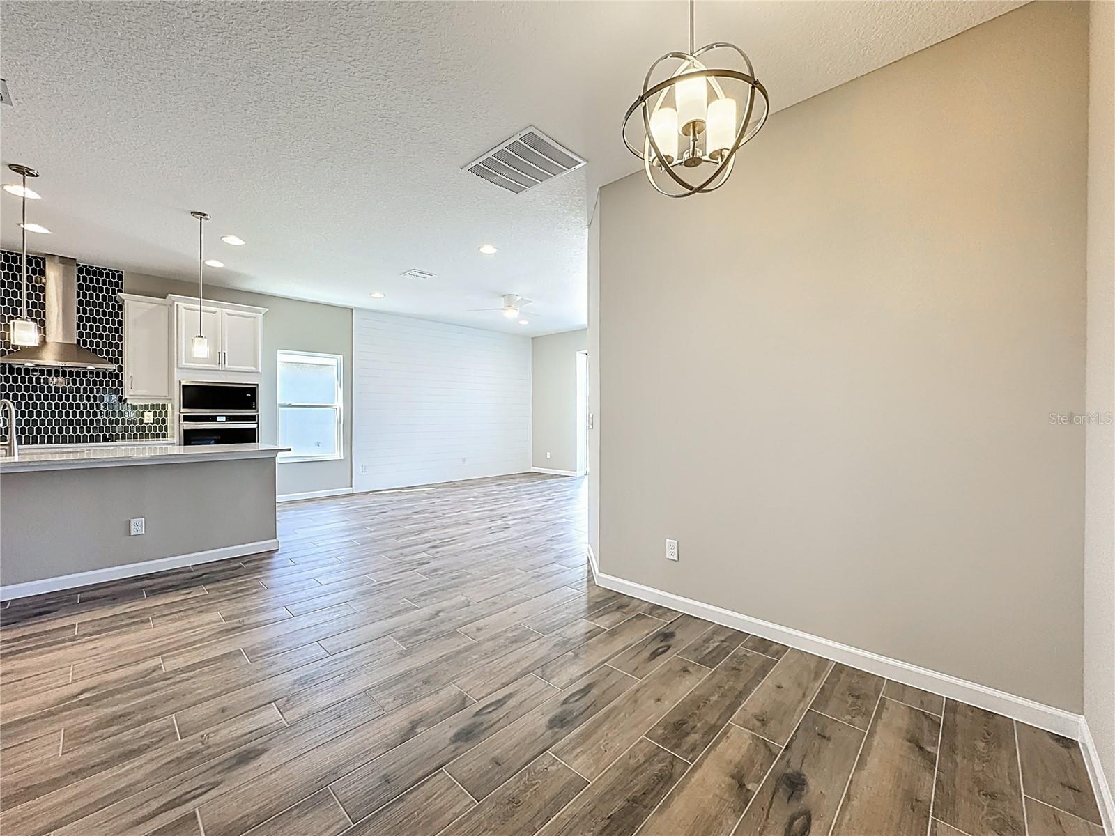 Image 15 of 71 For 2029 Havasu Falls Drive