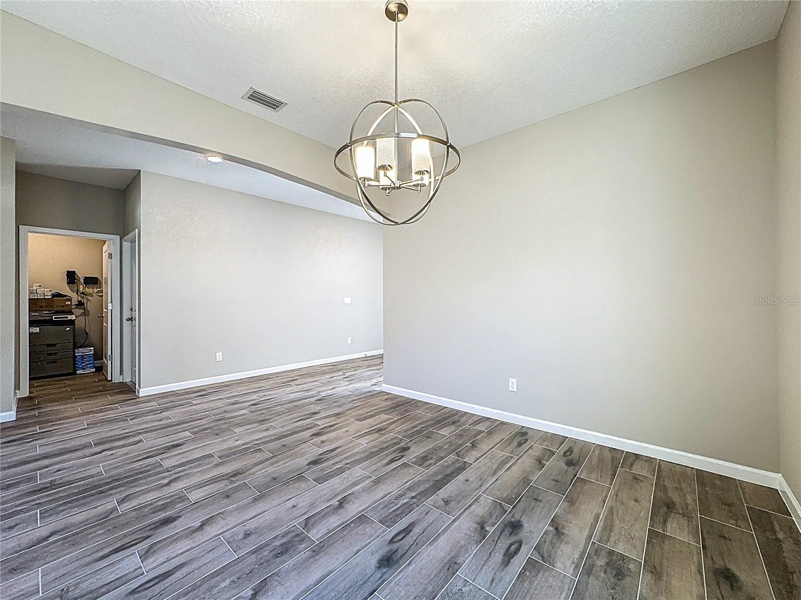 Image 29 of 71 For 2029 Havasu Falls Drive