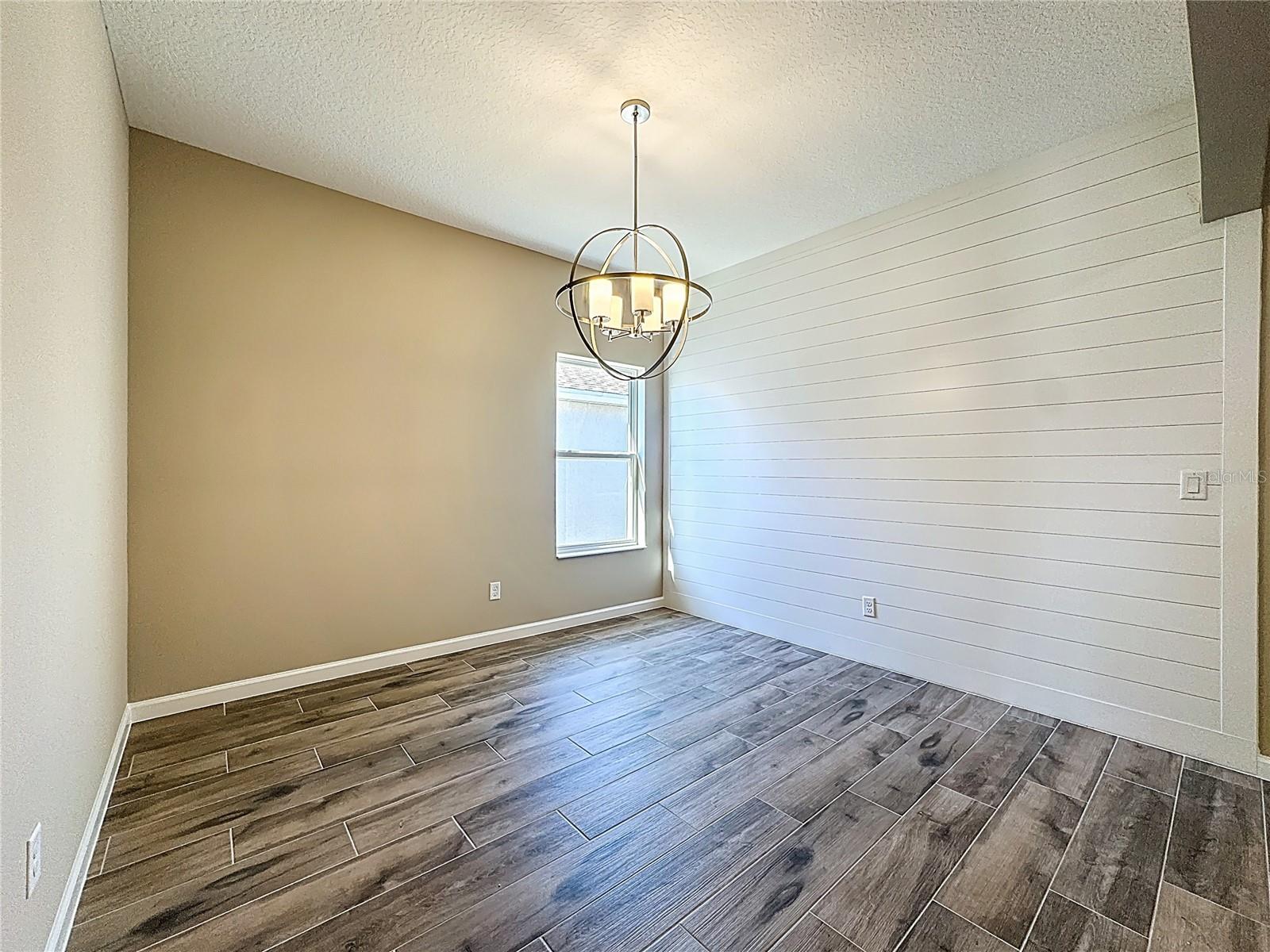 Image 30 of 71 For 2029 Havasu Falls Drive