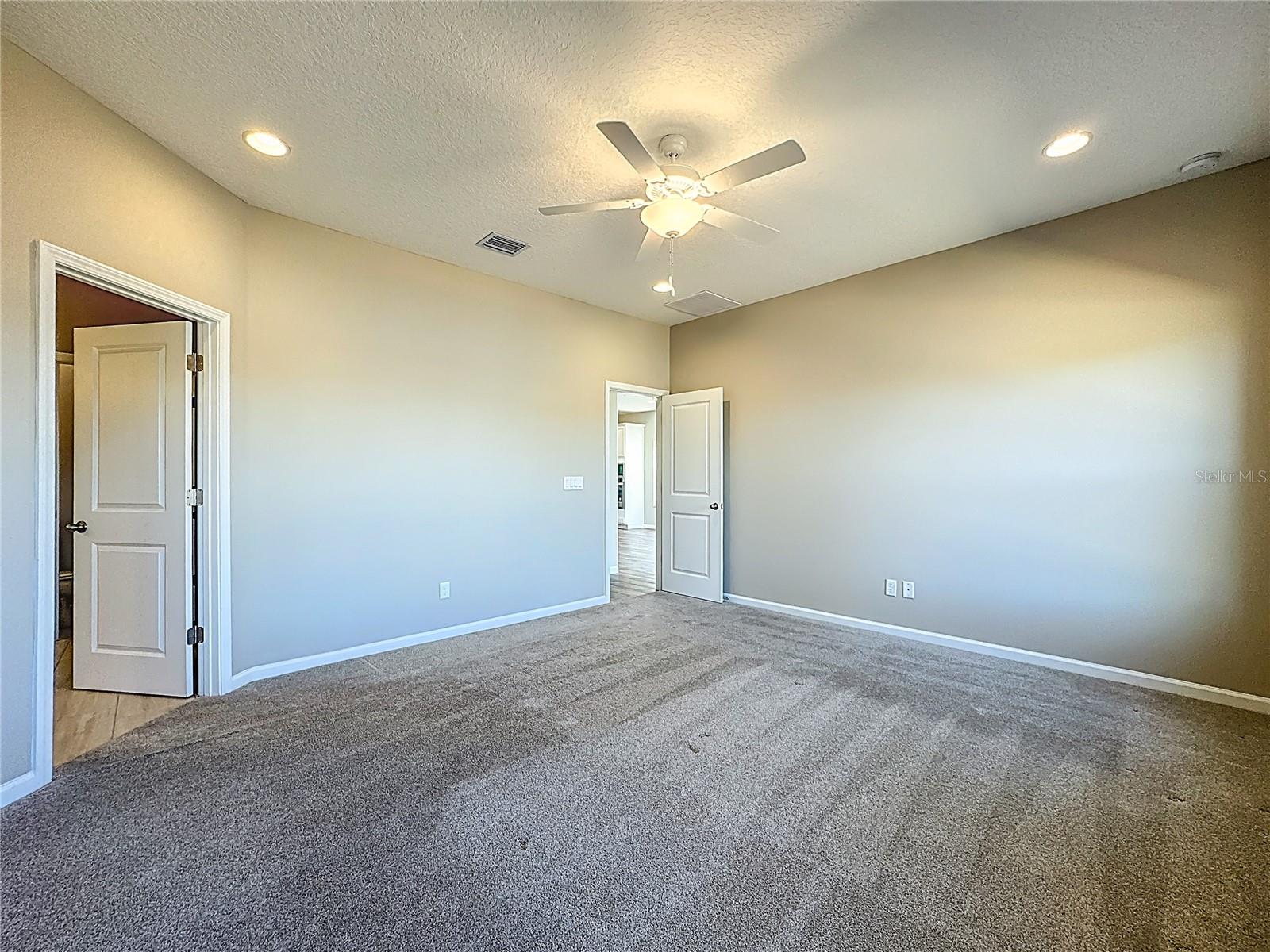 Image 32 of 71 For 2029 Havasu Falls Drive