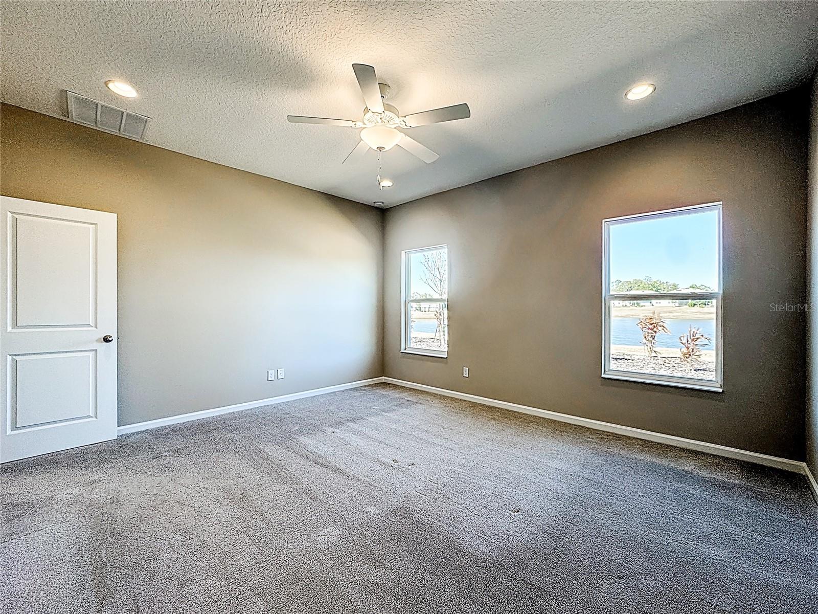 Image 33 of 71 For 2029 Havasu Falls Drive