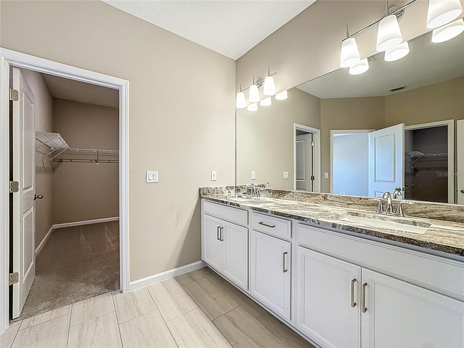 Image 36 of 71 For 2029 Havasu Falls Drive