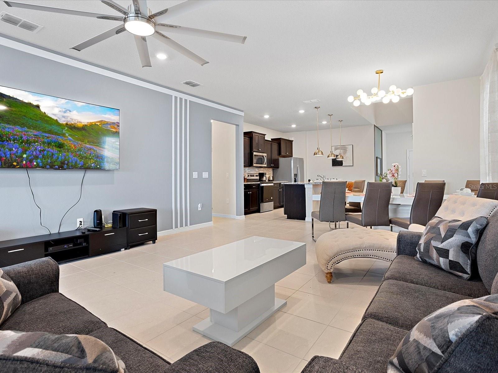 Image 3 of 54 For 3835 Lana Avenue