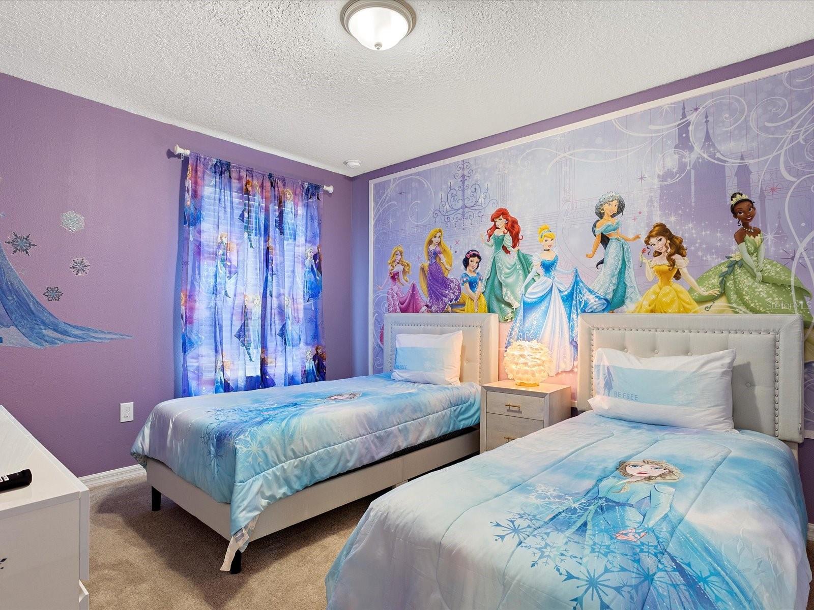 Image 33 of 54 For 3835 Lana Avenue