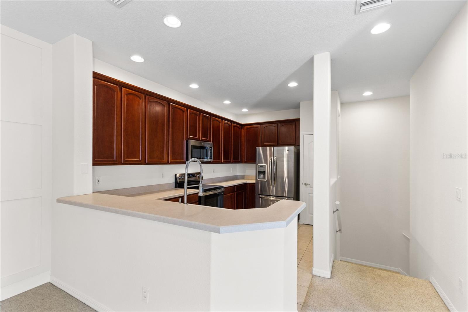 Image 10 of 28 For 17321 Promenade Drive