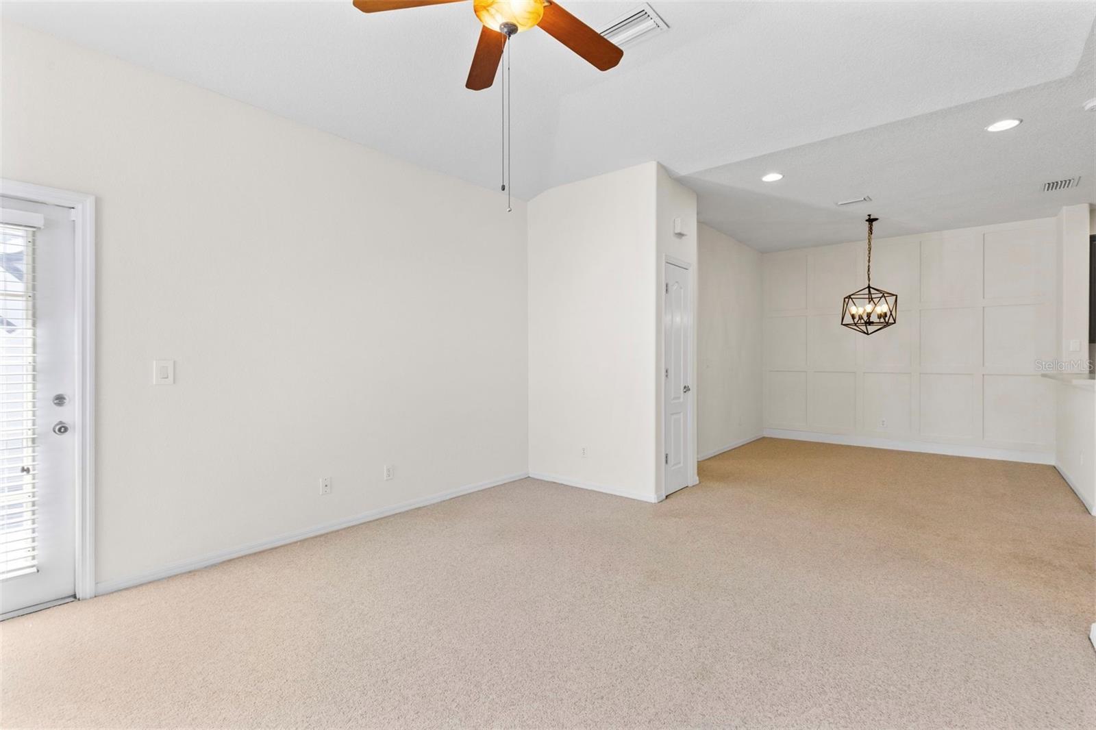 Image 5 of 28 For 17321 Promenade Drive