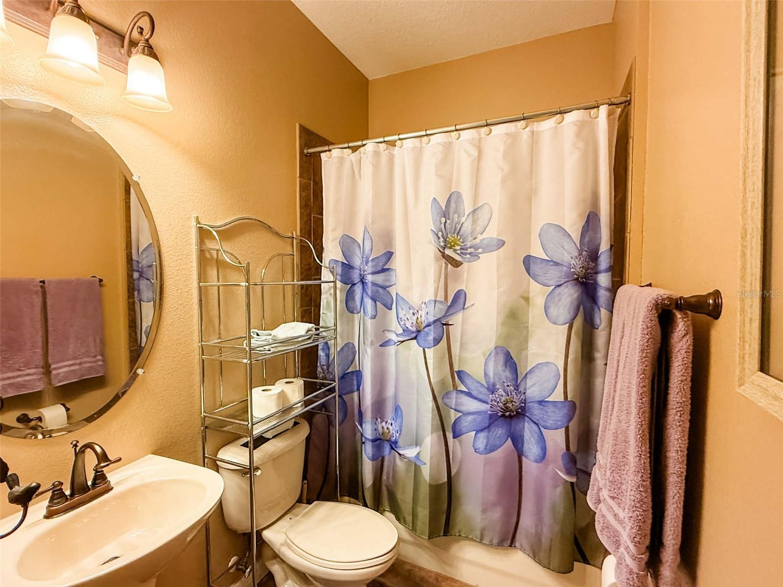 Image 14 of 51 For 12838 Hyland Lane