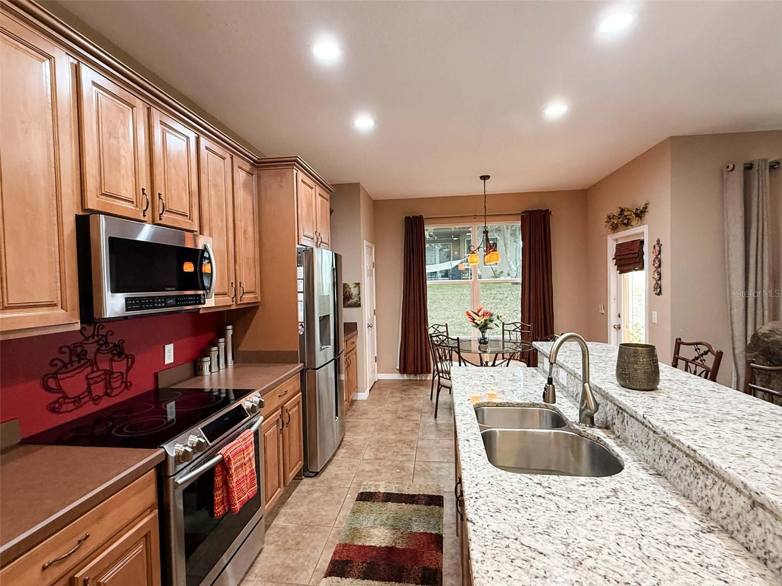 Image 20 of 51 For 12838 Hyland Lane