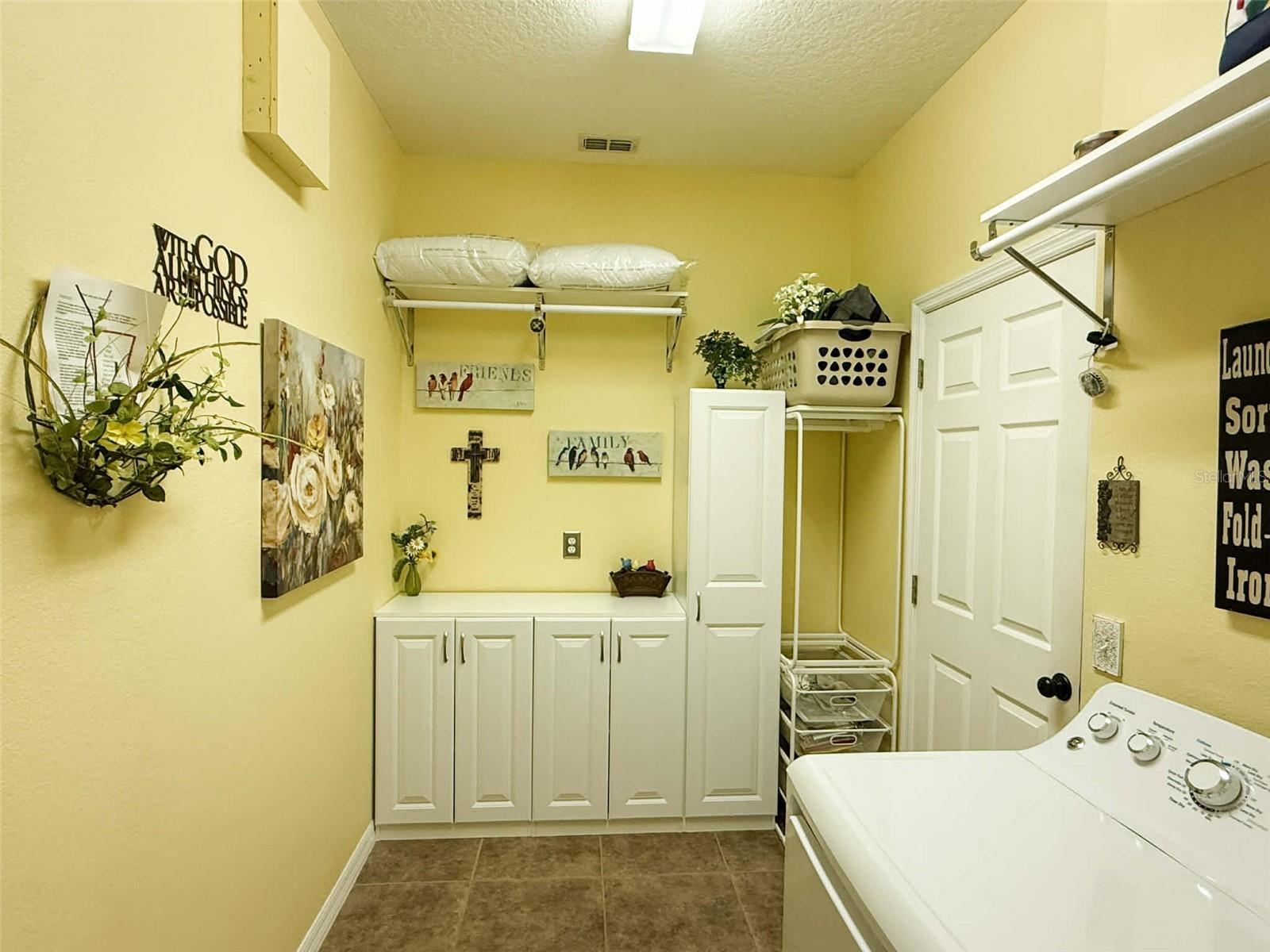 Image 41 of 51 For 12838 Hyland Lane