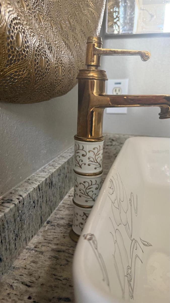 Image 24 of 30 For 9708 Old Patina Way