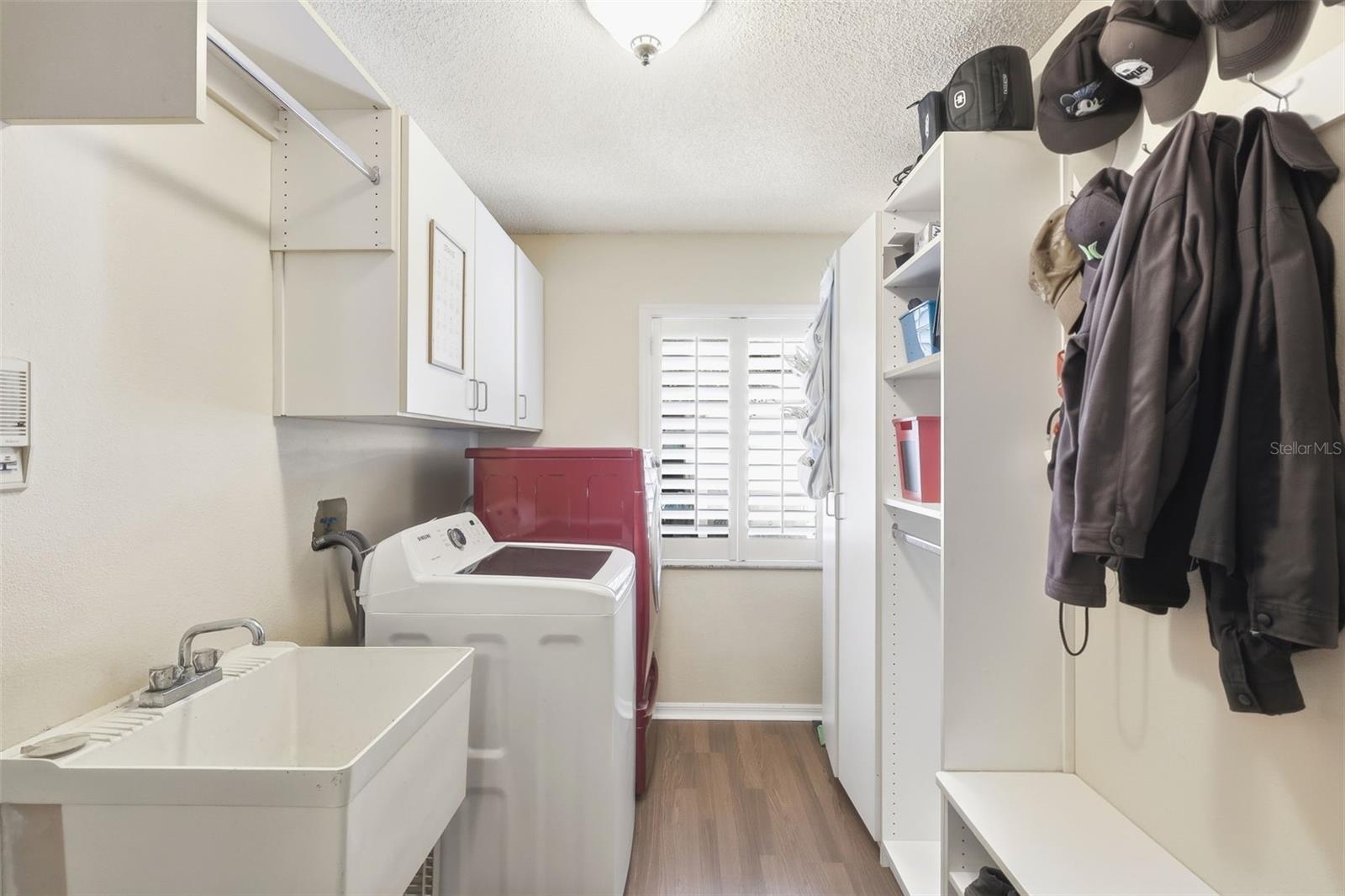 Image 27 of 53 For 1212 Needlewood Loop