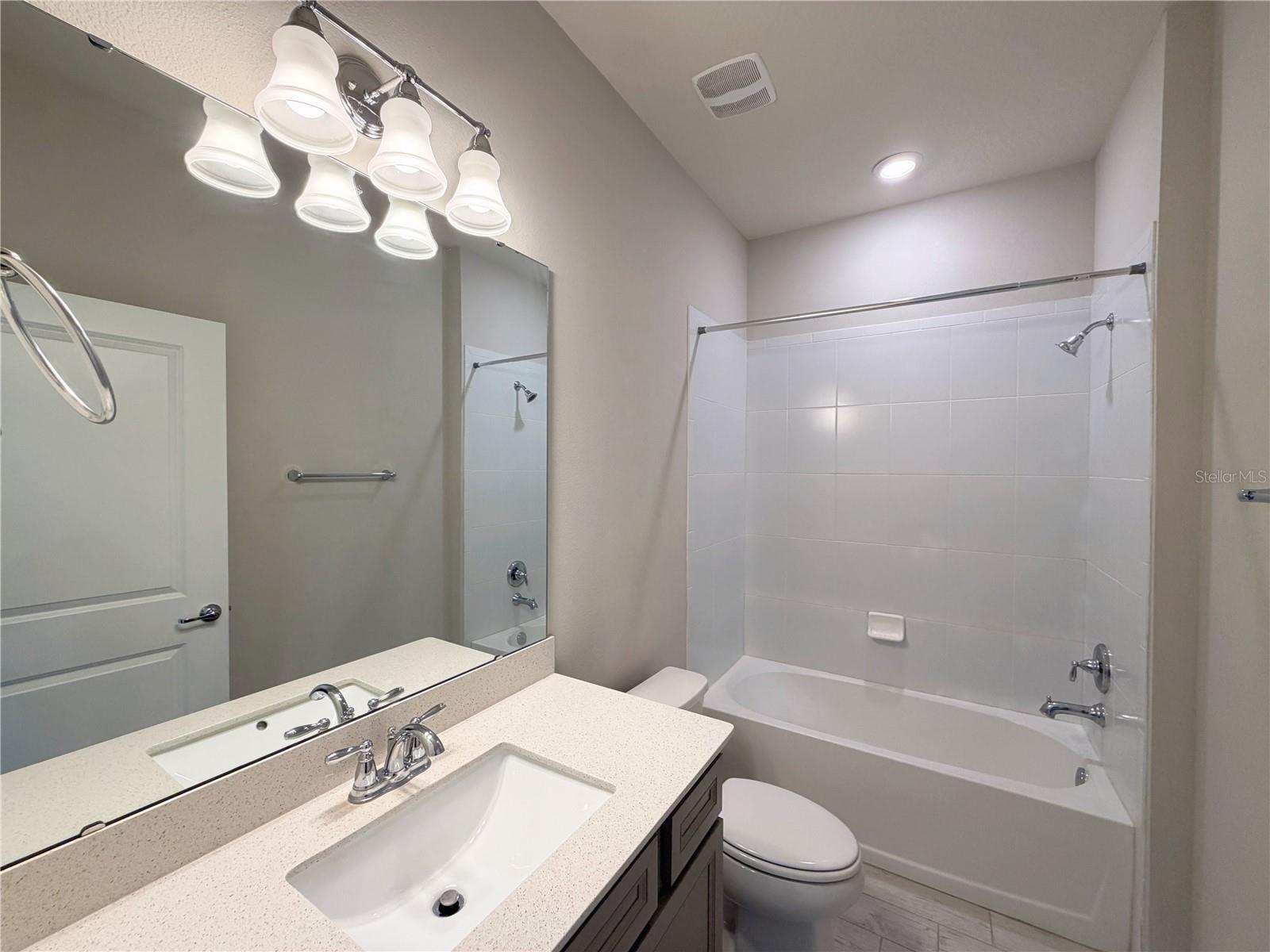 Image 13 of 50 For 5641 Cedar Chase Drive