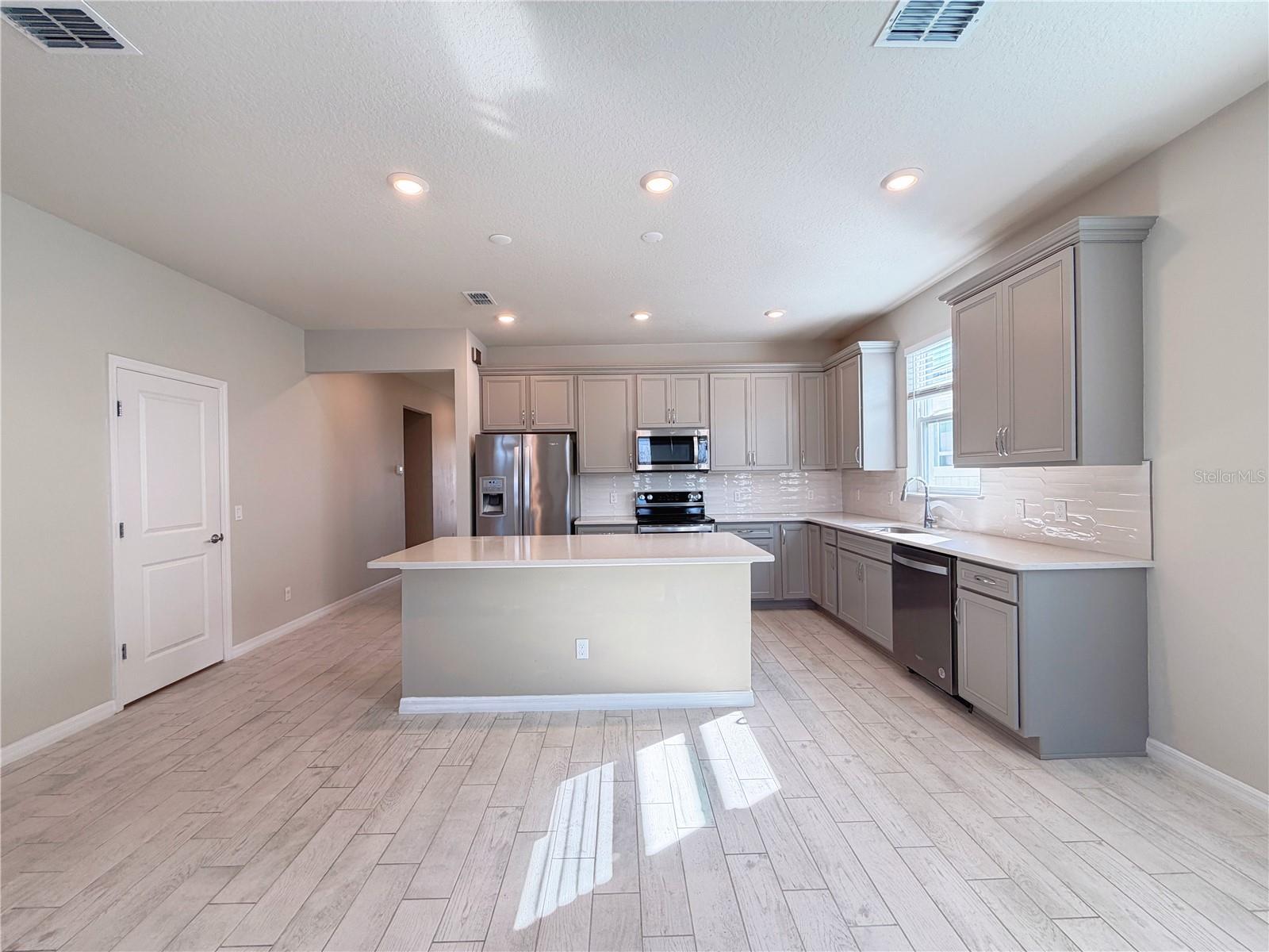 Image 32 of 50 For 5641 Cedar Chase Drive