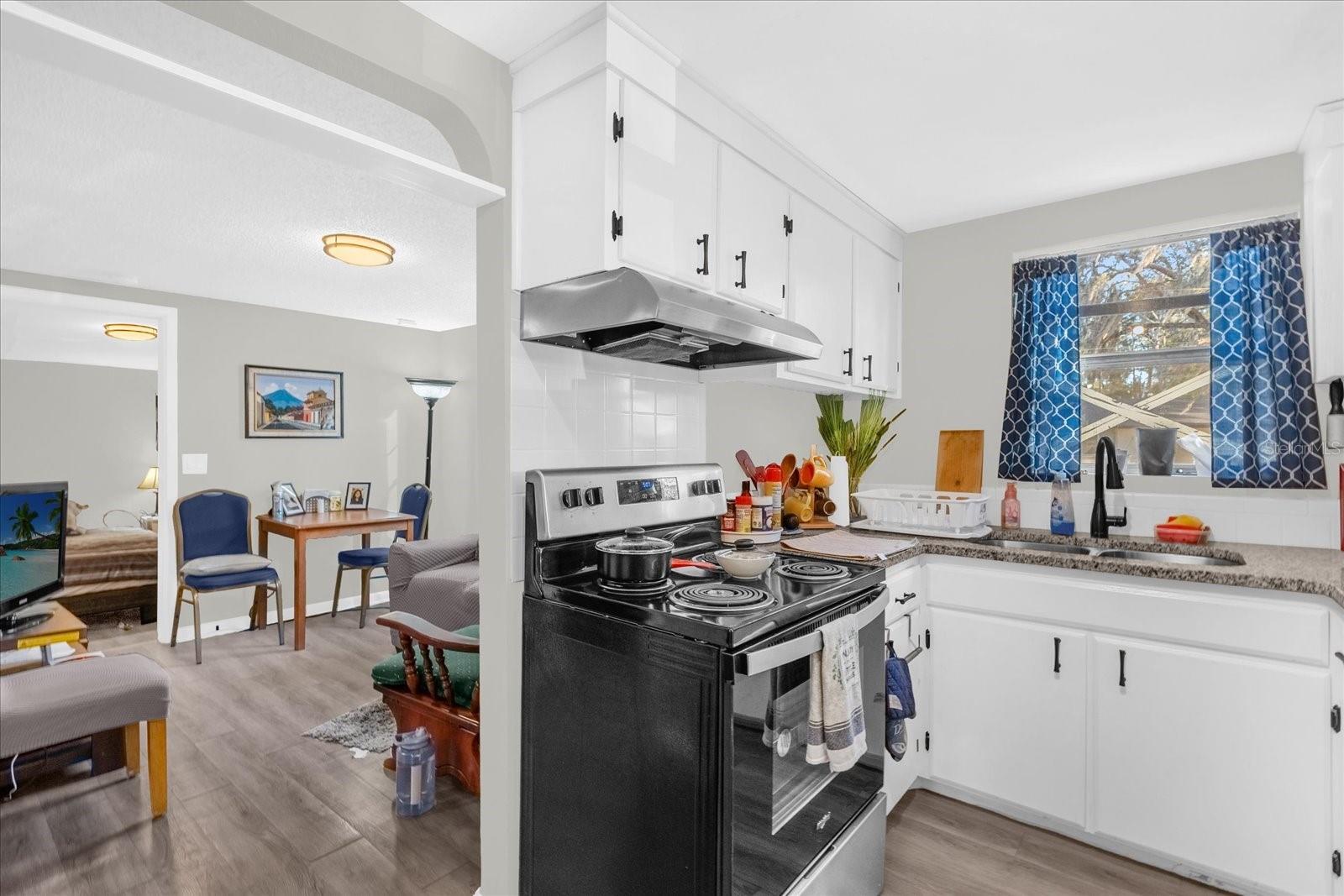 Image 10 of 40 For  Doctors  