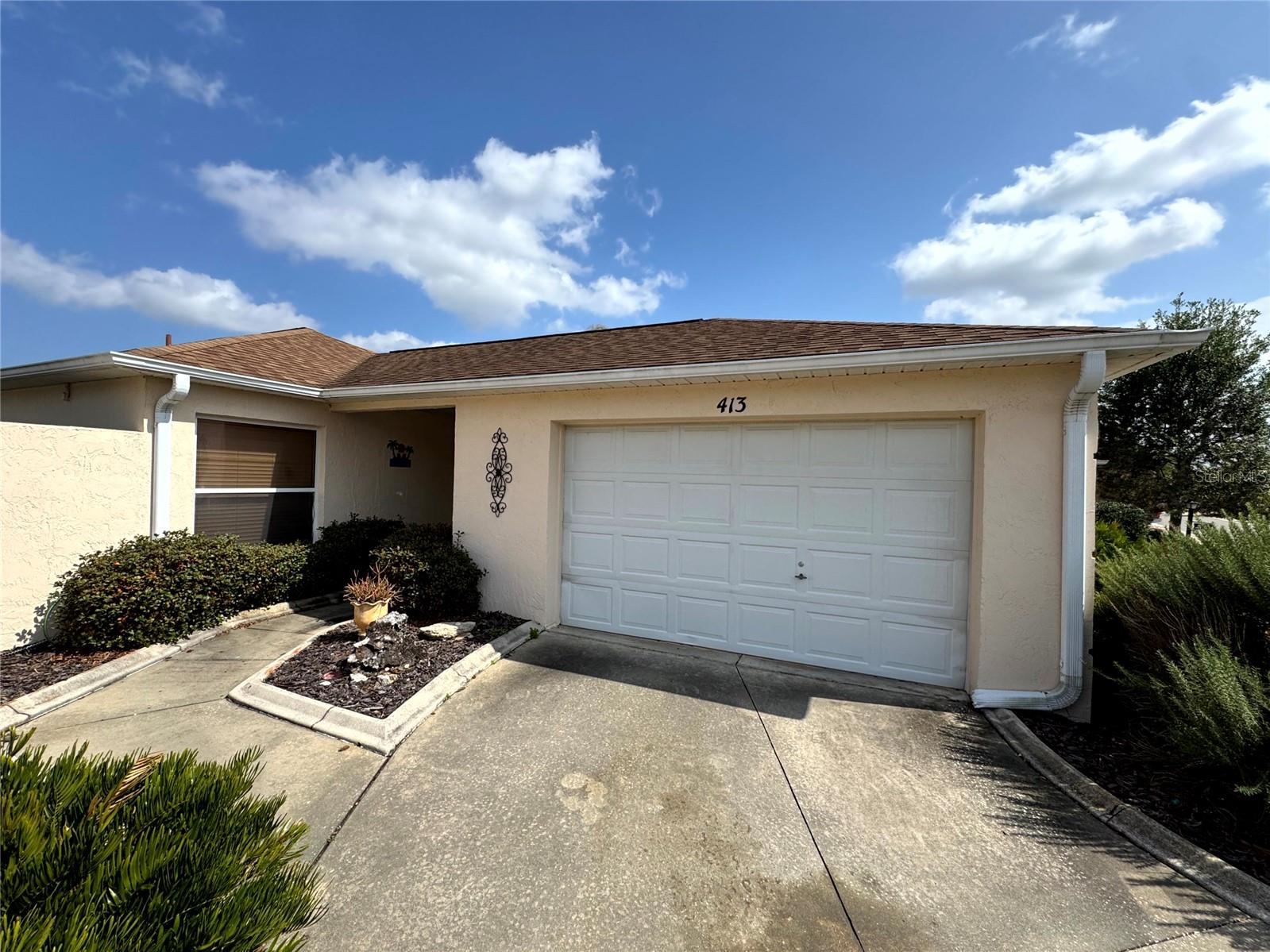 Image 11 of 54 For 413 Calzada Court