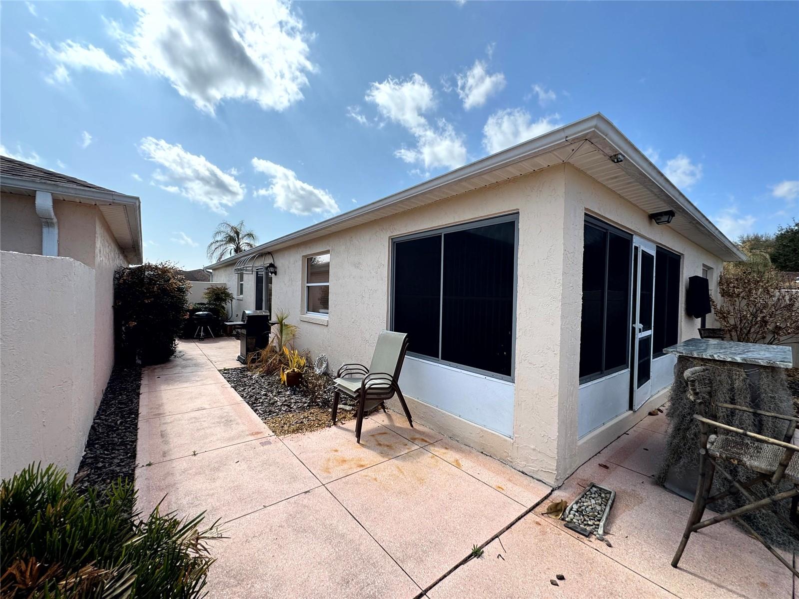 Image 48 of 54 For 413 Calzada Court