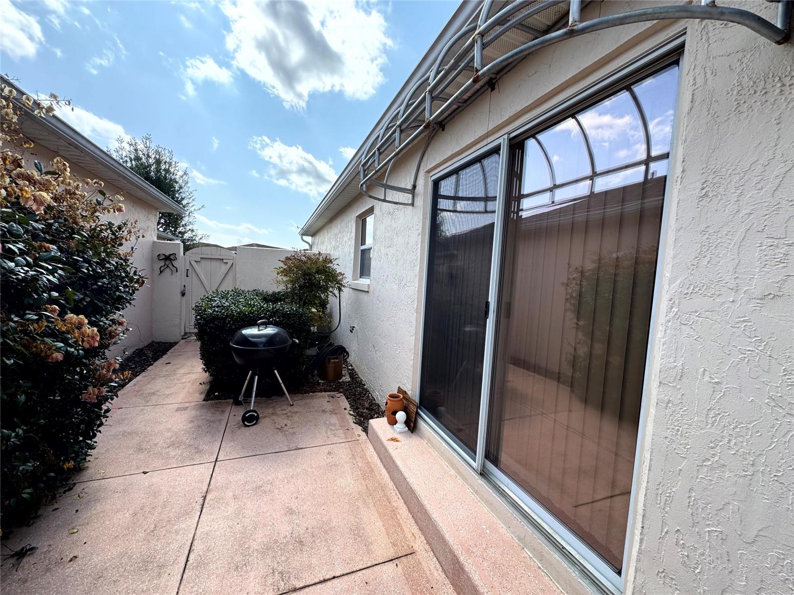 Image 49 of 54 For 413 Calzada Court