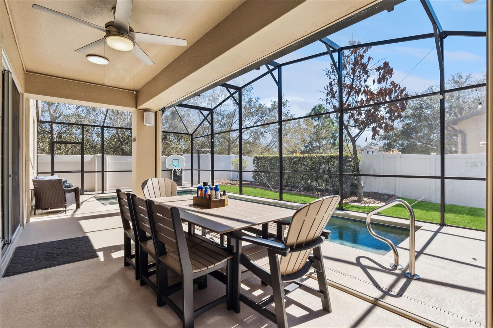 Image 13 of 80 For 1351 Ash Tree Cove