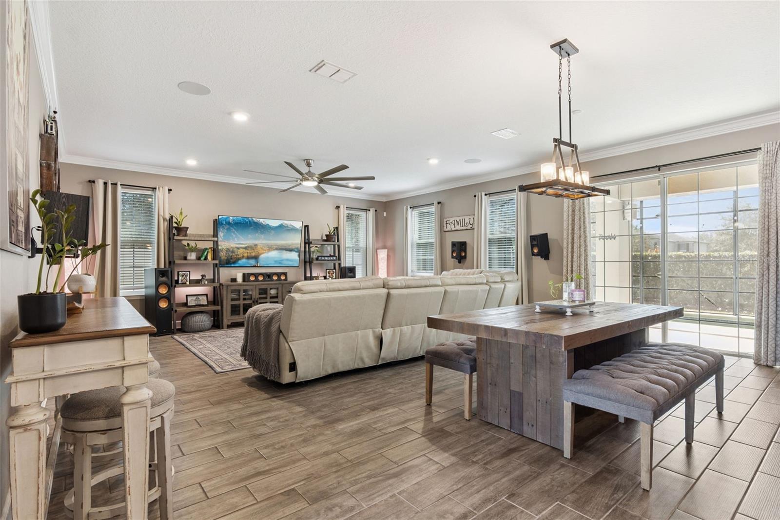 Image 17 of 80 For 1351 Ash Tree Cove