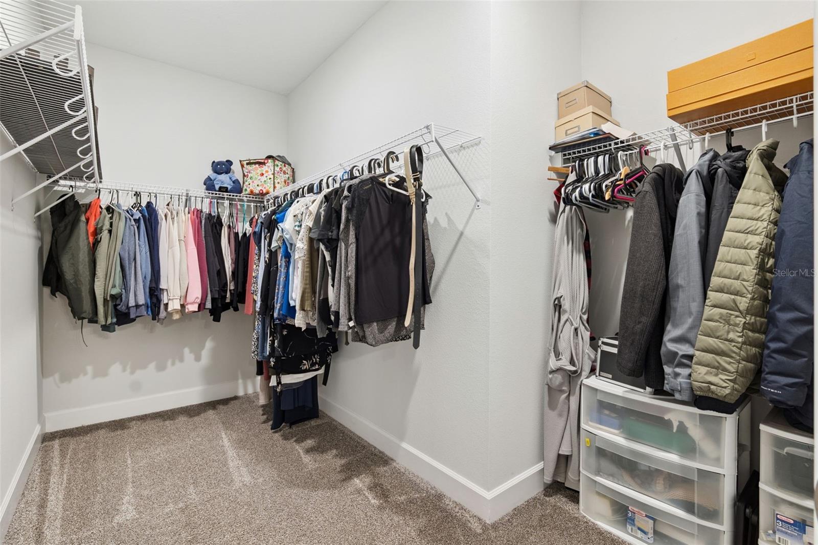 Image 31 of 80 For 1351 Ash Tree Cove