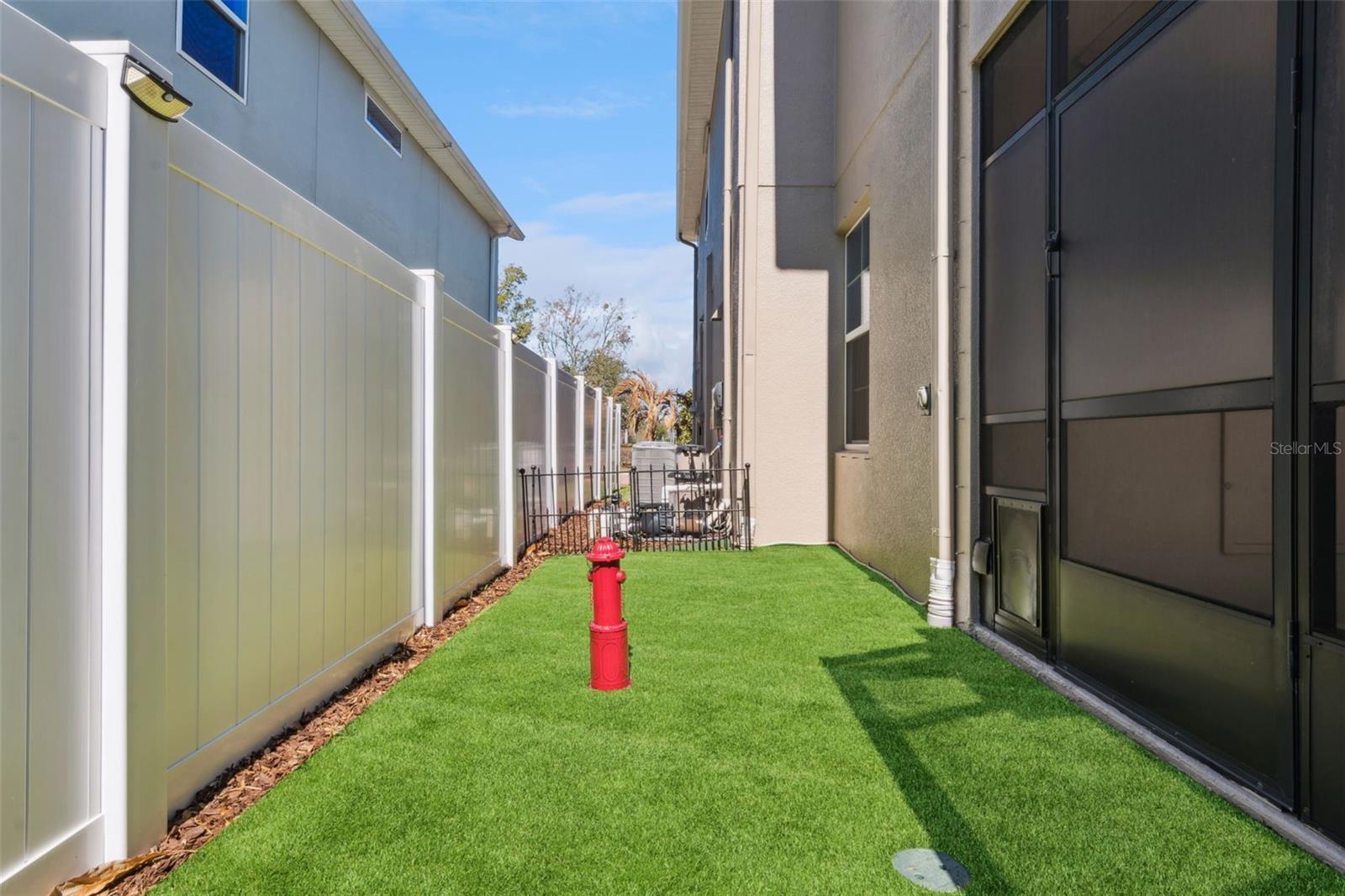 Image 48 of 80 For 1351 Ash Tree Cove