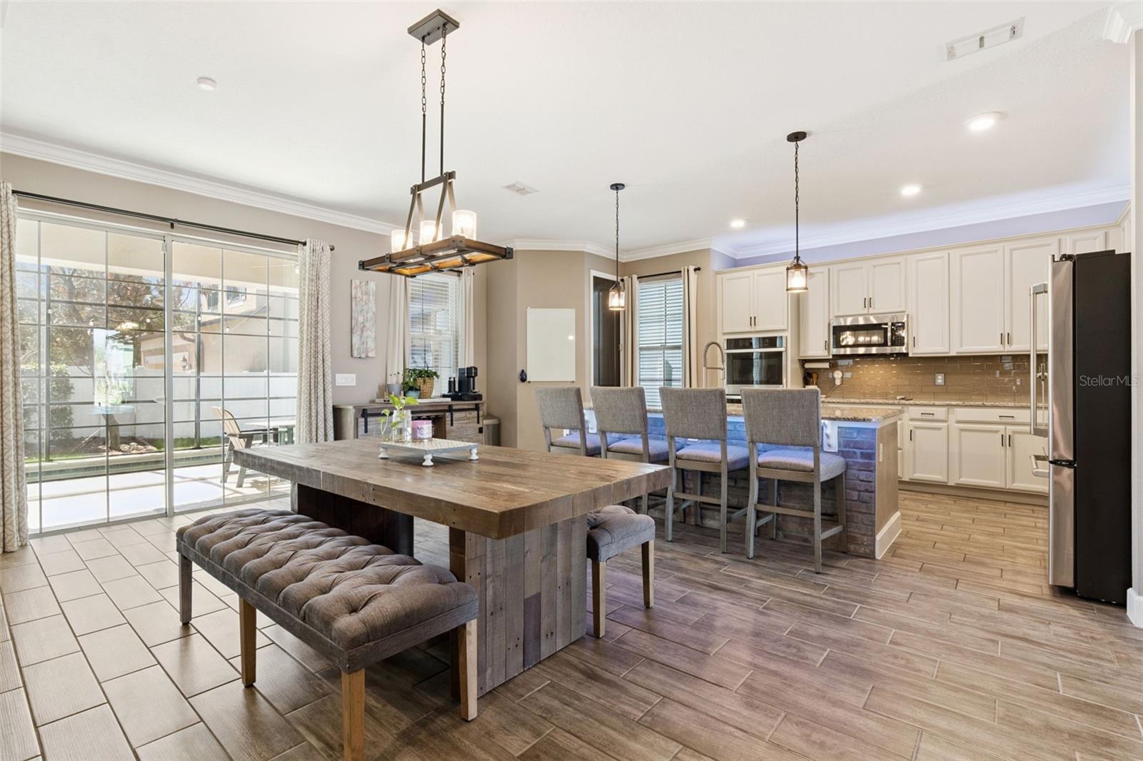 Image 5 of 80 For 1351 Ash Tree Cove