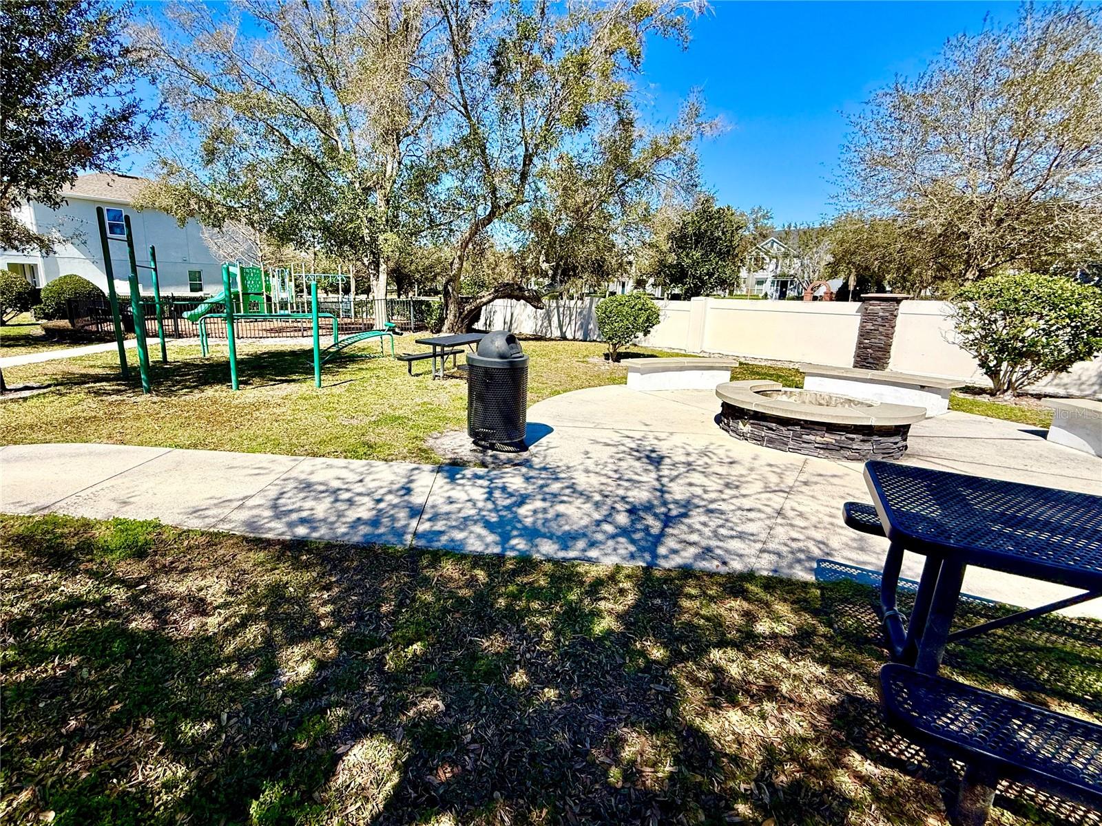 Image 72 of 80 For 1351 Ash Tree Cove