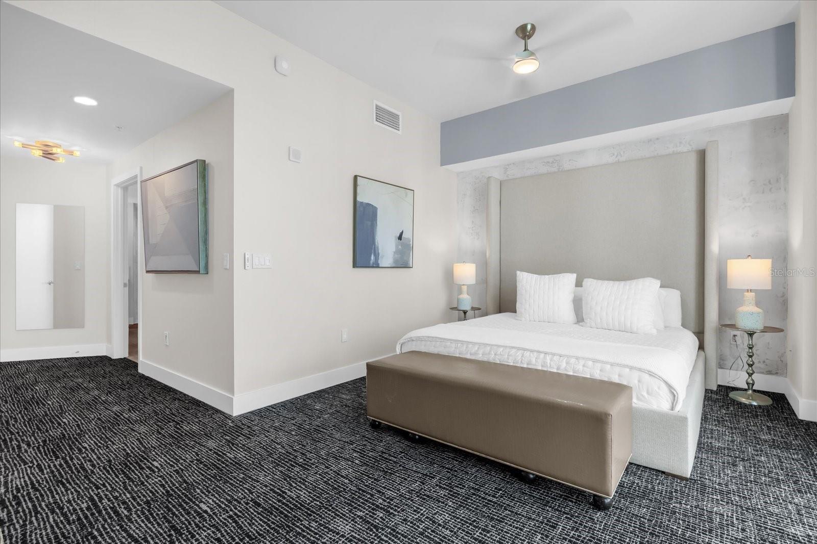 Image 24 of 38 For 260 Osceola Avenue 709