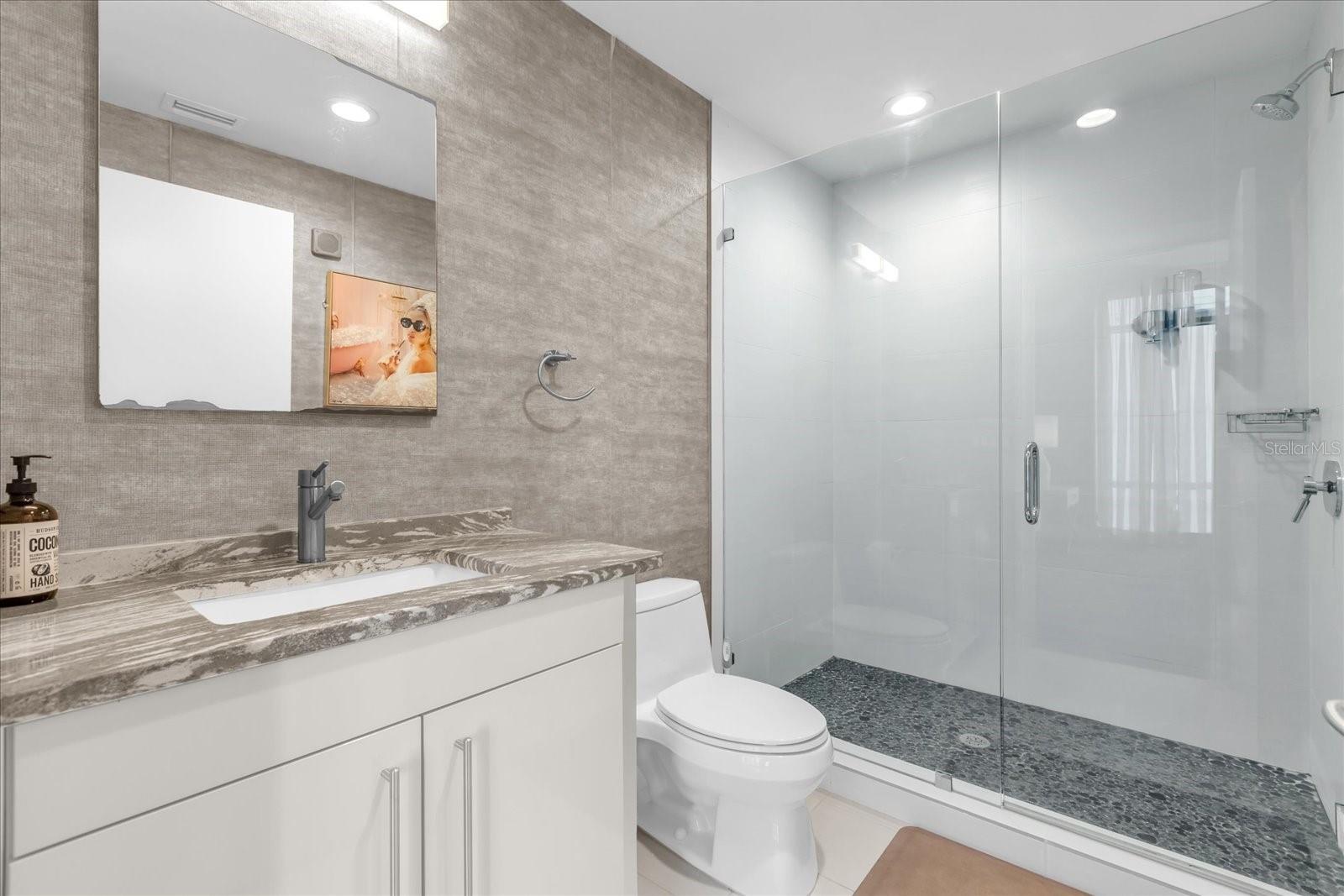 Image 25 of 38 For 260 Osceola Avenue 709