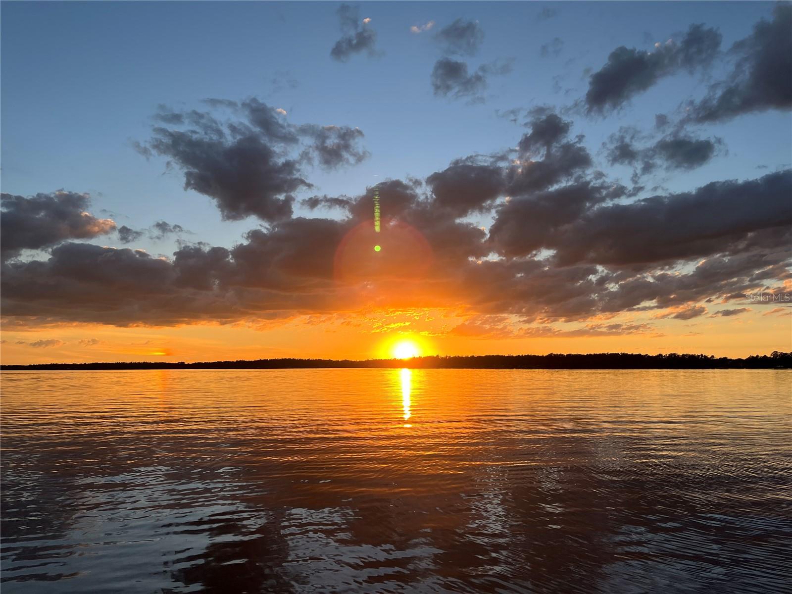 Image 41 of 42 For 10435 Lake Louisa Road