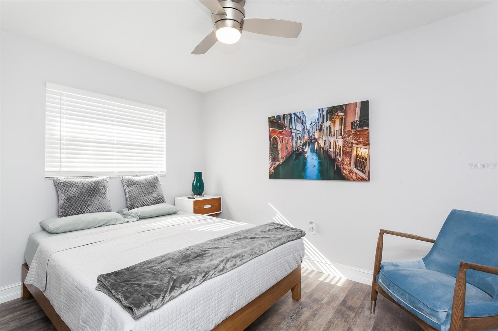 Image 14 of 25 For 631 Trailwood Drive