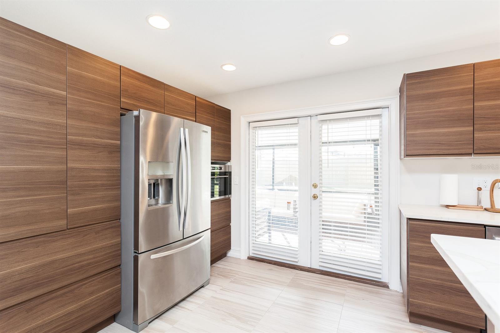 Image 6 of 25 For 631 Trailwood Drive