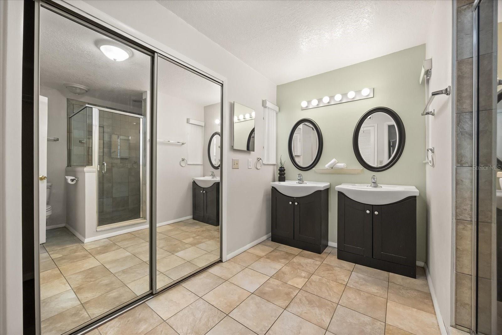 Image 15 of 24 For 670 Sandy Neck Lane 101