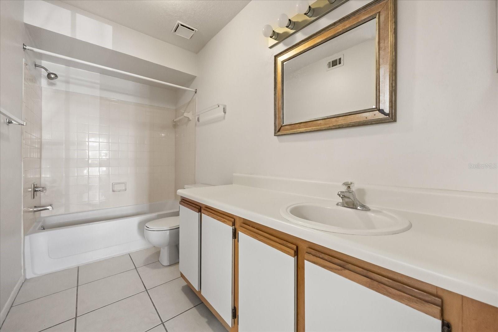 Image 19 of 24 For 670 Sandy Neck Lane 101