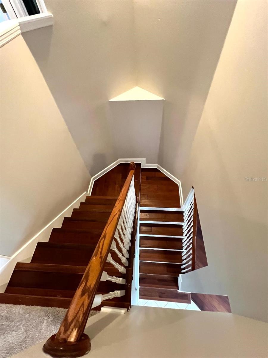 Image 22 of 33 For 845 Arbormoor Place