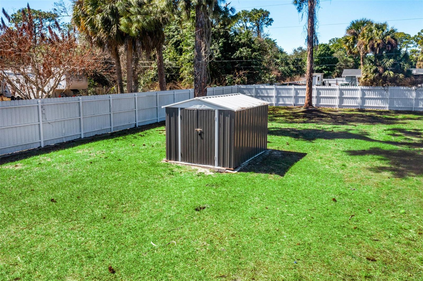 Image 11 of 47 For 323 Greenwood Avenue