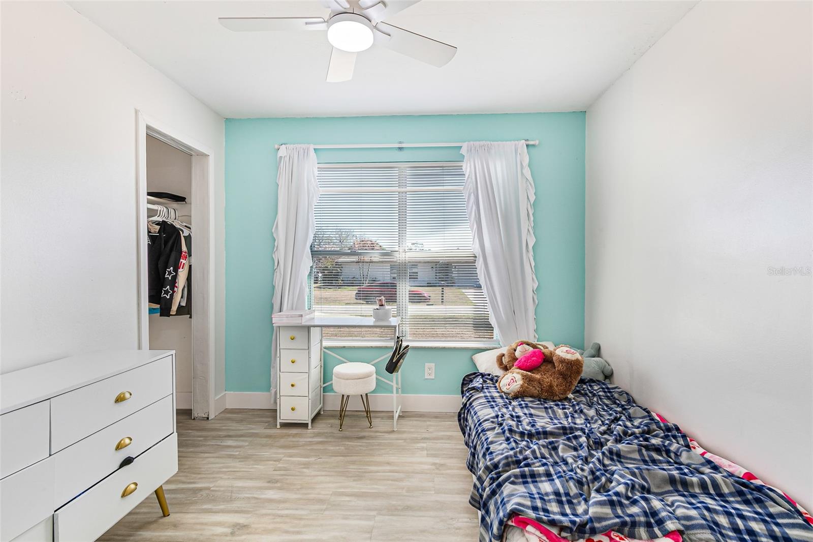 Image 20 of 47 For 323 Greenwood Avenue