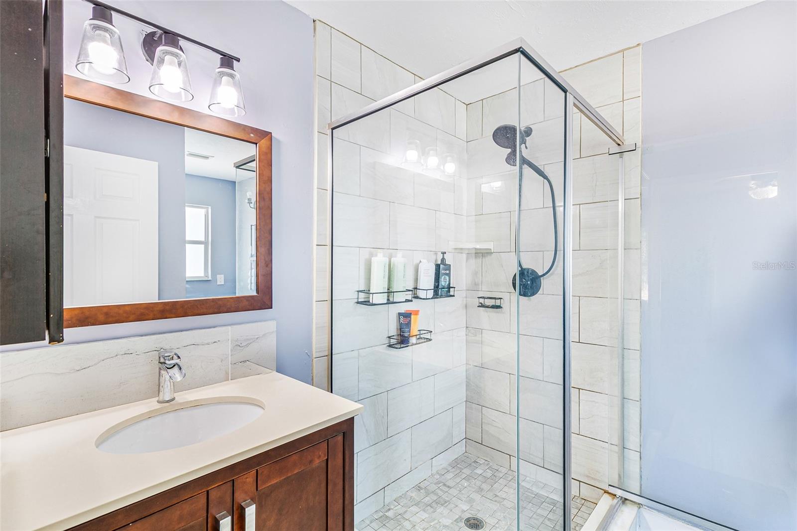 Image 29 of 47 For 323 Greenwood Avenue