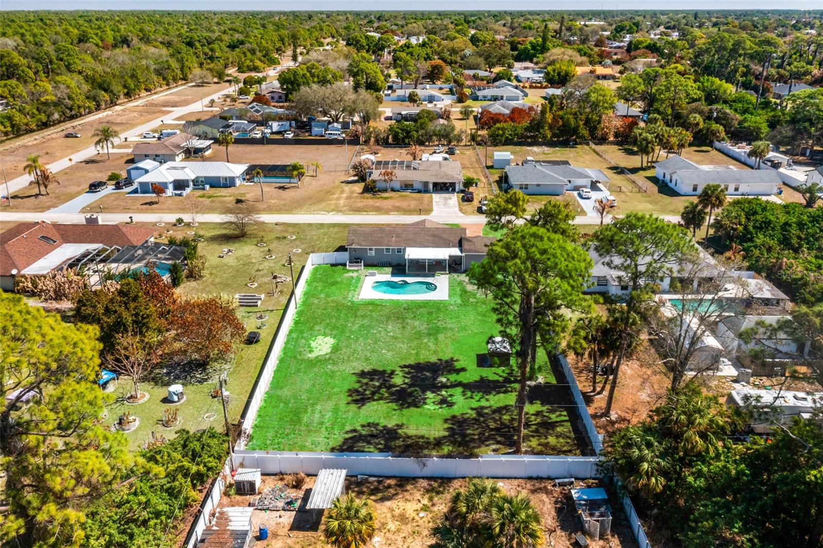 Image 5 of 47 For 323 Greenwood Avenue