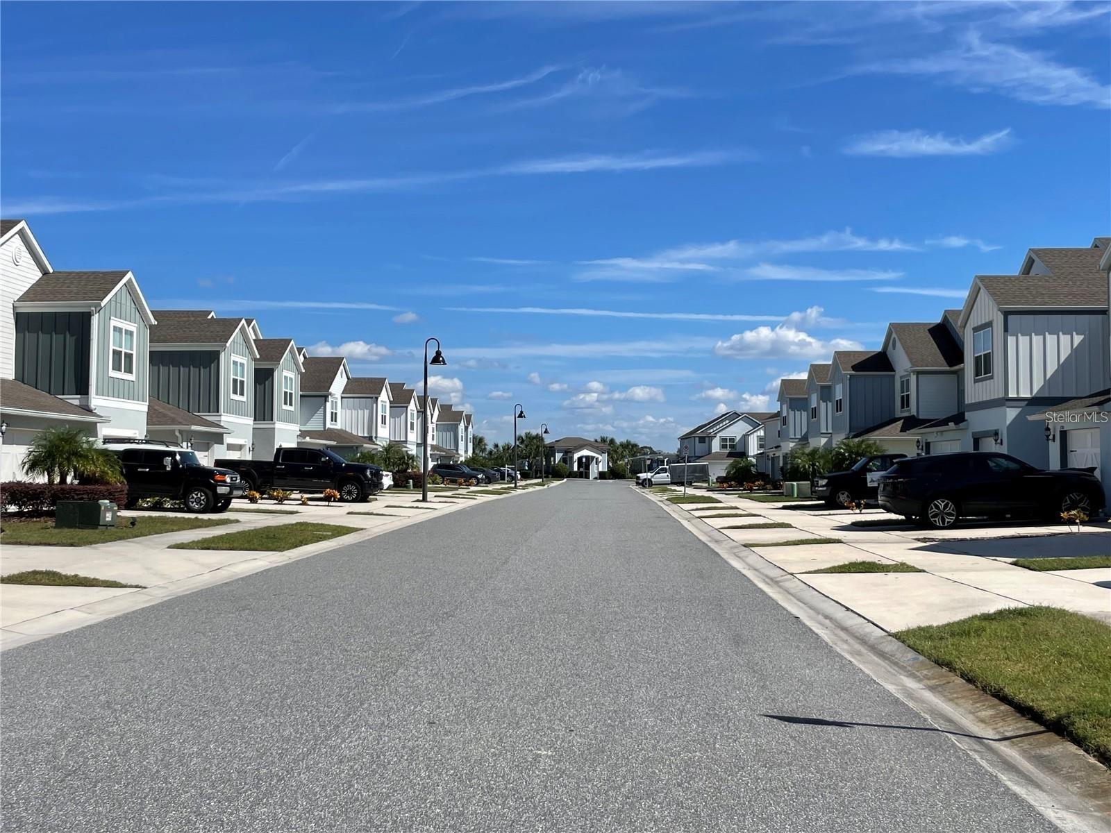 Image 17 of 17 For 3972 Plainview Drive