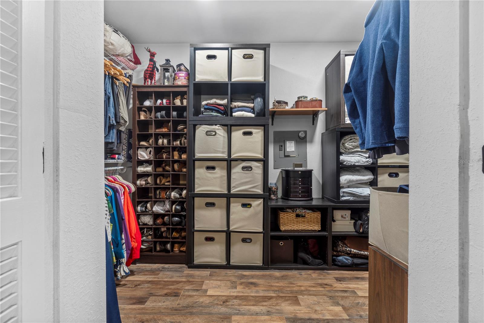 Image 10 of 82 For 7650 40th Street